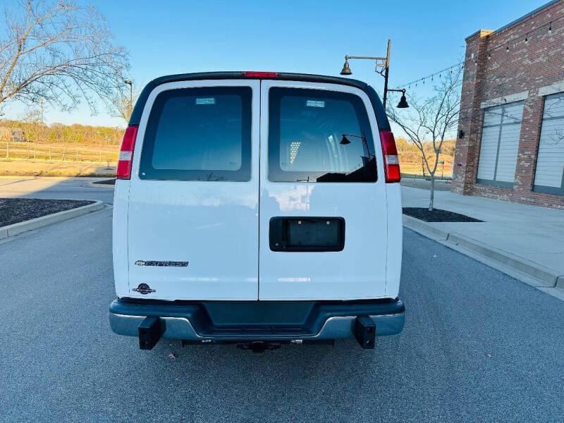 2019 Chevrolet Express 2500