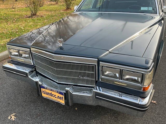 1985 Cadillac Fleetwood Brougham