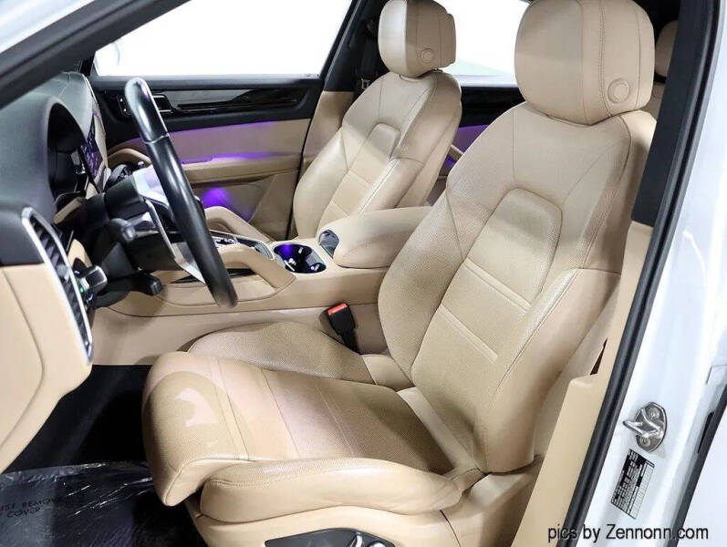 2020 Porsche Cayenne Coupe