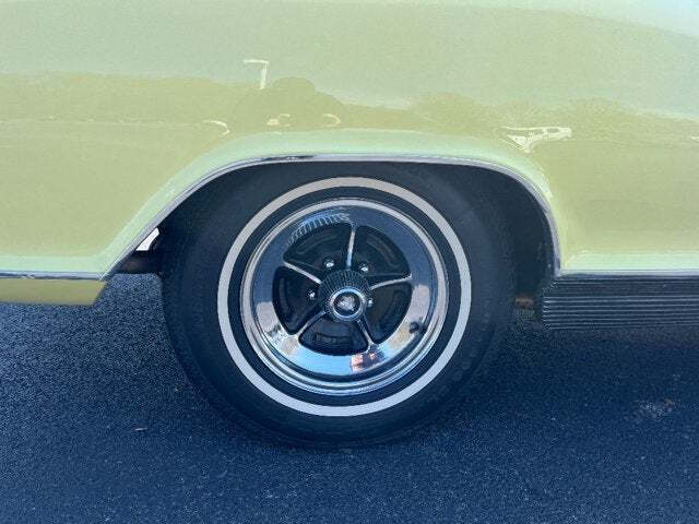 1965 Buick Riviera 29