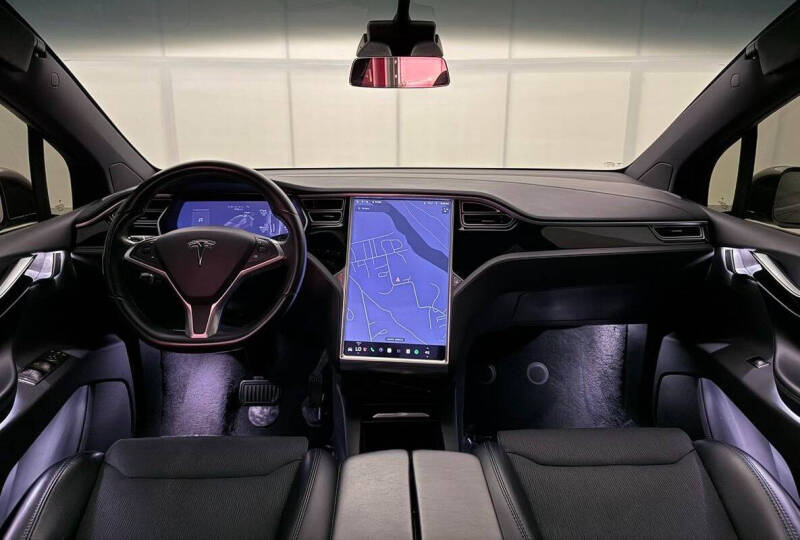 2018 Tesla Model X 75D