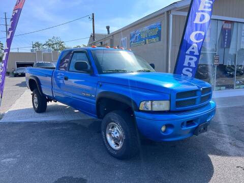 2001 Dodge Ram 2500 for sale at A.T  Auto Group LLC in Lakewood NJ