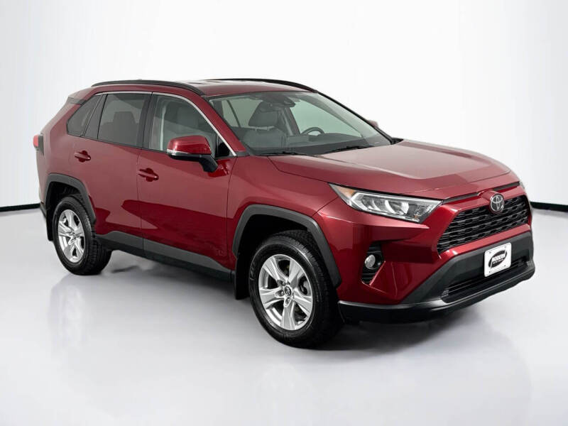 2020 Toyota RAV4 XLE