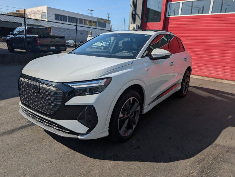 2023 Audi Q4 e-tron quattro Premium Plus 50