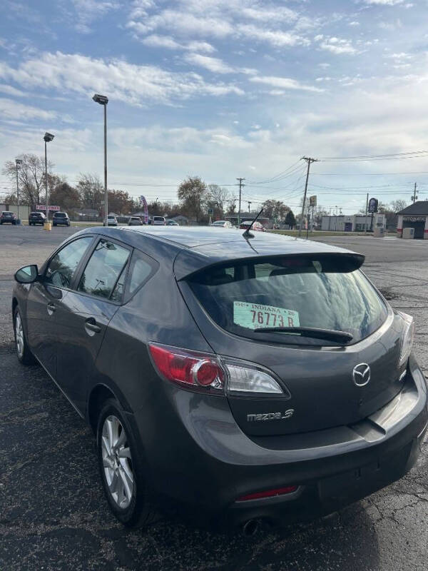 2013 Mazda MAZDA3 i Grand Touring