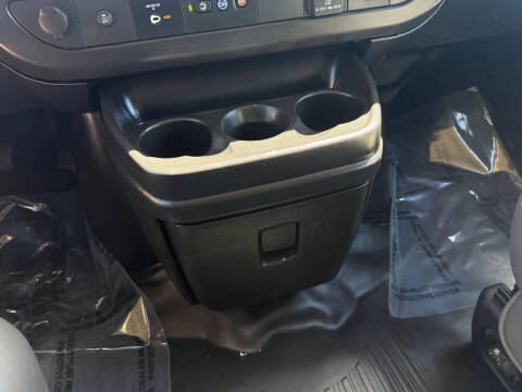 2020 Chevrolet Express 2500