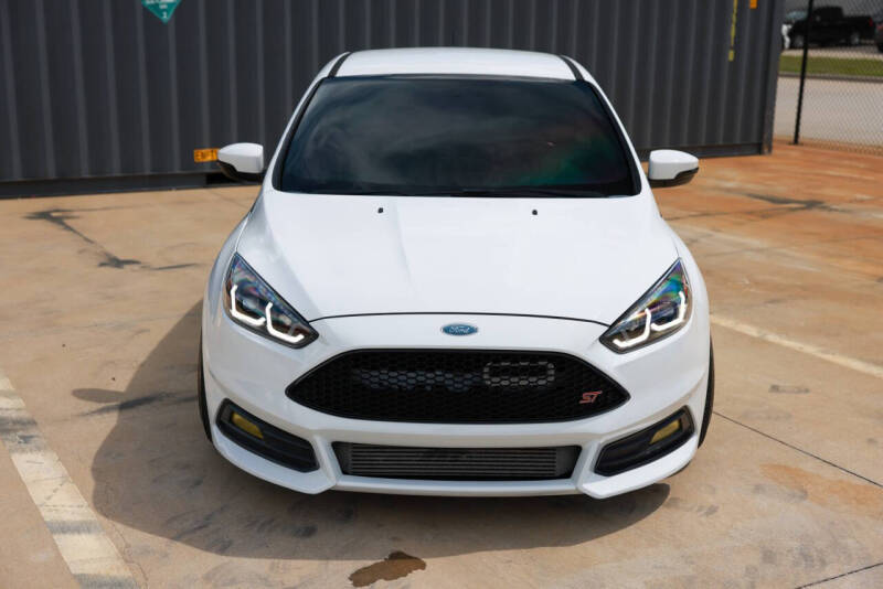 2017 Ford Focus ST