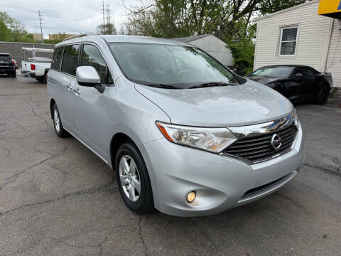 2017 Nissan Quest SV