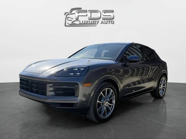 2024 Porsche Cayenne Coup Base's photo