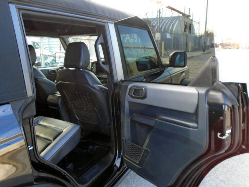 2024 Ford Bronco Black Diamond