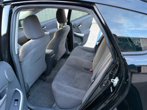 2010 Toyota Prius III