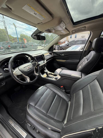 2019 GMC Acadia Denali