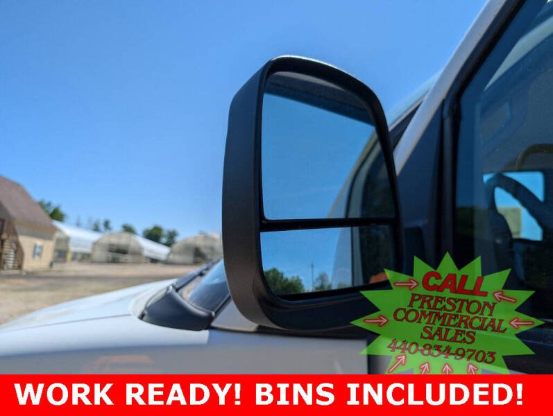 2025 Chevrolet Express 2500