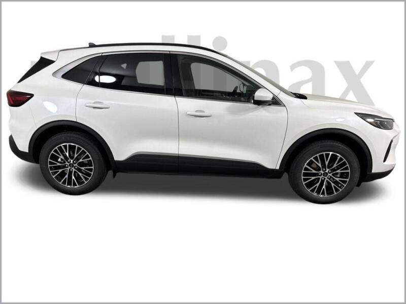 2025 Ford Escape Plug-In Hybrid PHEV