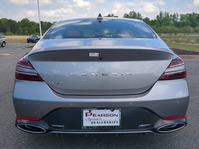 2025 Genesis G70