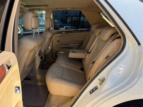 2009 Mercedes-Benz M-Class ML 550