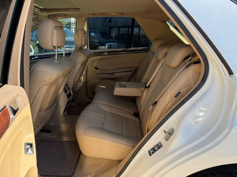 2009 Mercedes-Benz M-Class ML 550