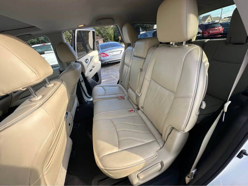 2017 INFINITI QX60 Base photo 13