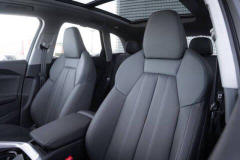 2025 Audi Q5 quattro Premium Plus TFSI