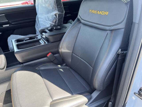 2025 Ford Expedition Tremor