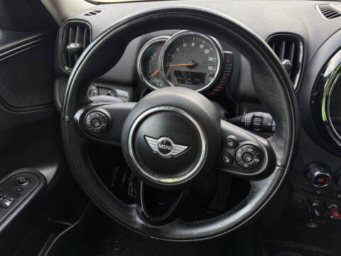 2017 MINI Countryman Cooper