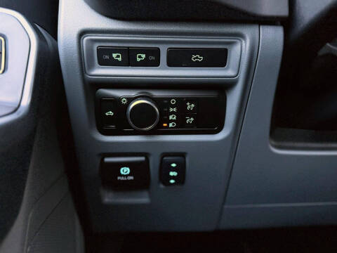 2024 Ford F-150 Lightning XLT