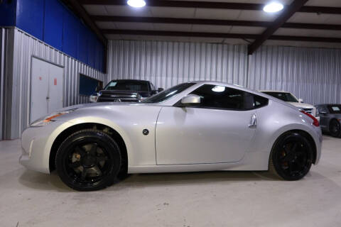 2015 Nissan 370Z for sale at SOUTHWEST AUTO CENTER INC in Houston TX
