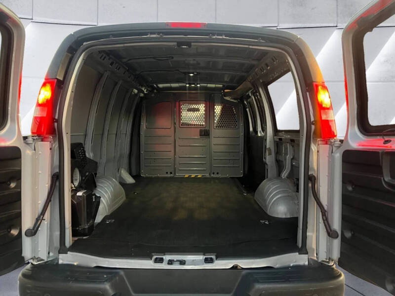 2018 Chevrolet Express 2500