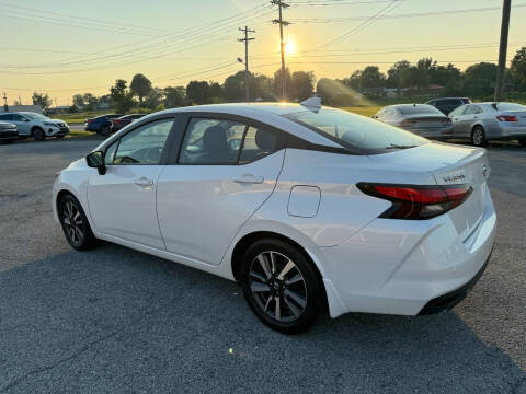 2021 Nissan Versa SV