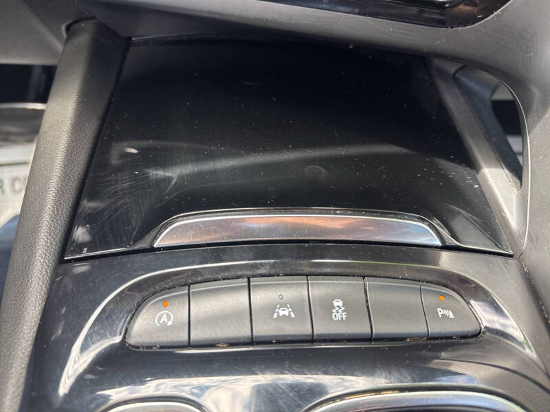 2022 Buick Envision Essence