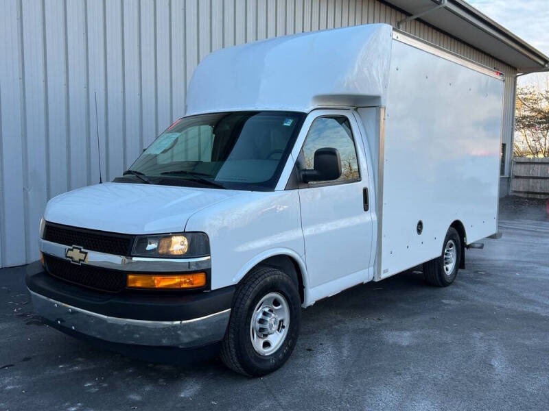 2019 Chevrolet Express for sale at GARY LANG AUTO GROUP in Ringwood IL