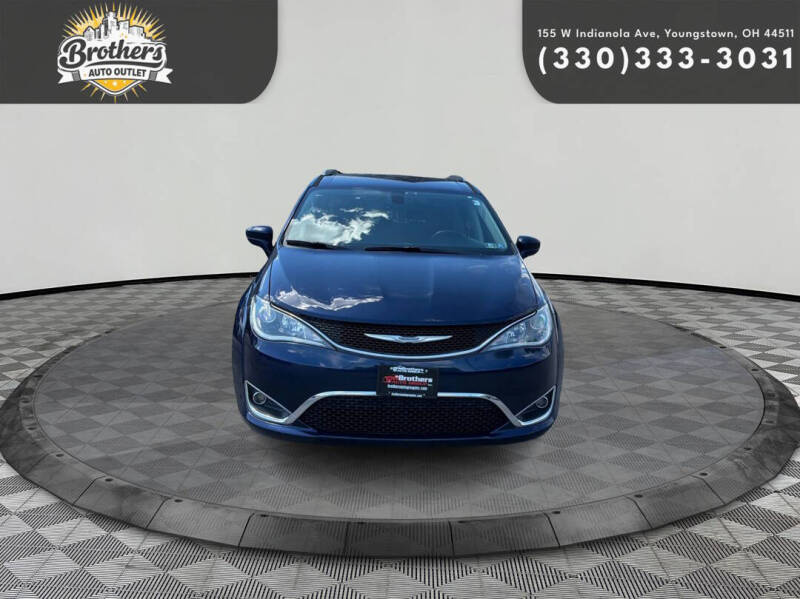 2019 Chrysler Pacifica Touring L