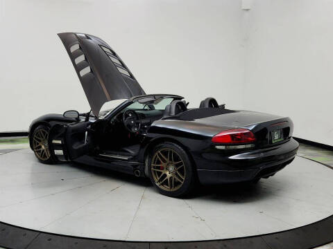 2005 Dodge Viper SRT-10