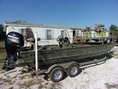 2016 Tracker Boat Grizzly 2072CC MVX Blind Duck