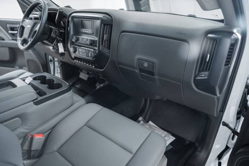 2024 Chevrolet Silverado 5500HD