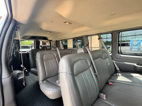 2017 Chevrolet Express LS 3500