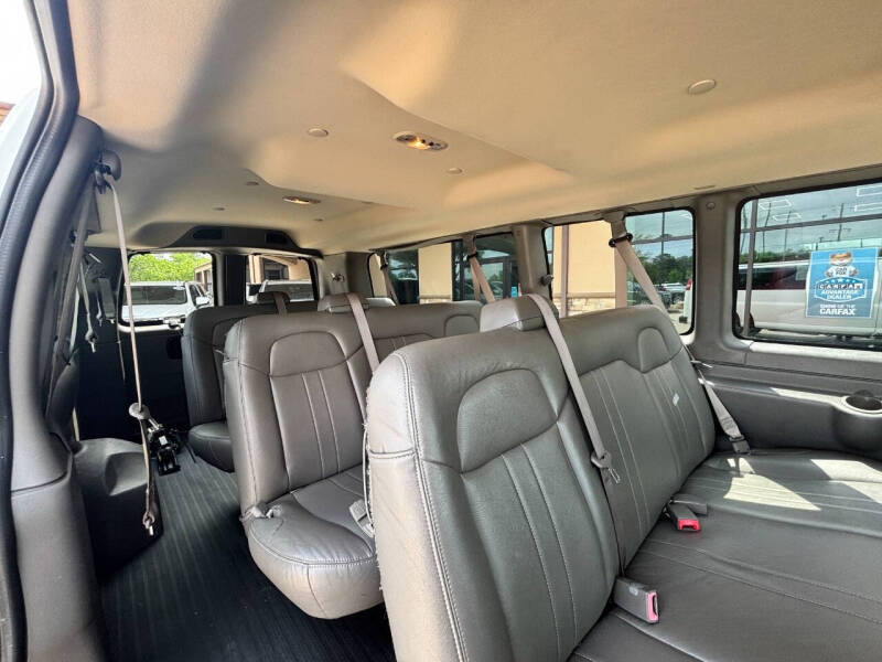 2017 Chevrolet Express LS 3500
