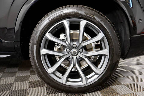 2018 Volvo XC90 T6 Momentum