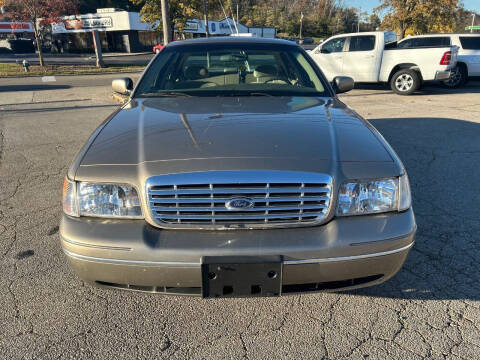 2002 Ford Crown Victoria