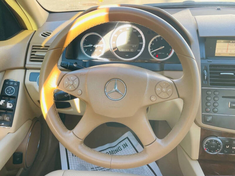 2008 Mercedes-Benz C-Class C 300 Luxury 4MATIC