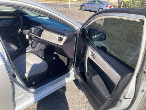 2014 Toyota Corolla LE