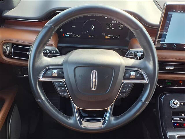 2022 Lincoln Nautilus Reserve