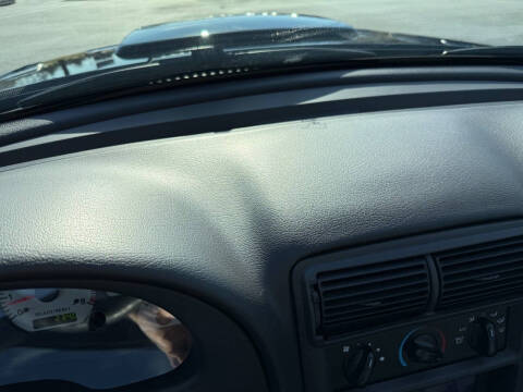 2002 Ford Mustang GT Deluxe