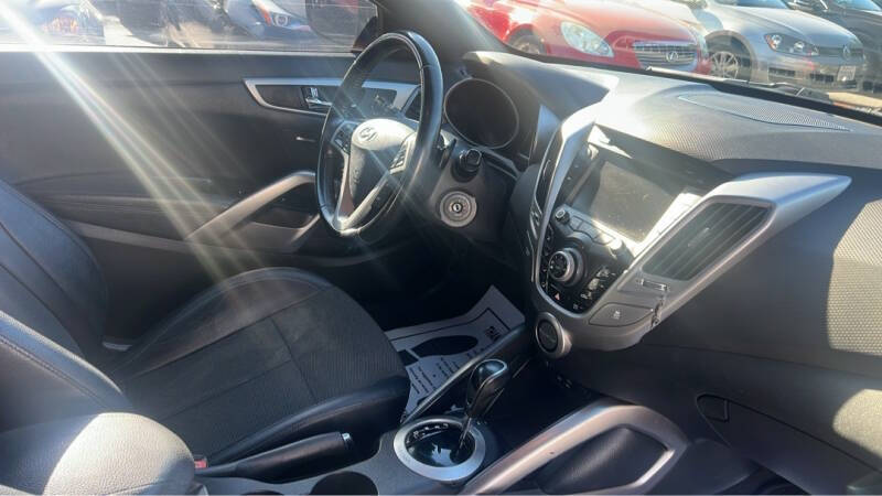 2016 Hyundai Veloster