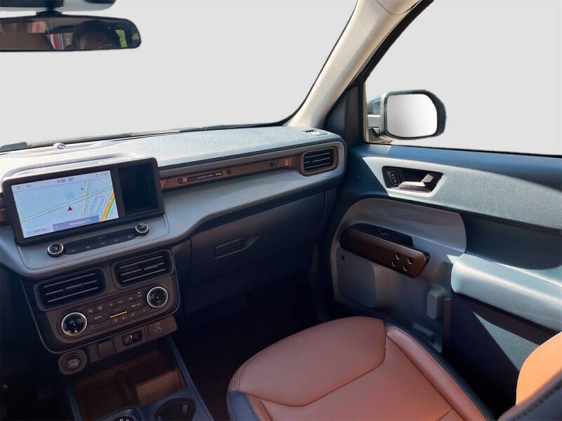 2024 Ford Maverick Lariat