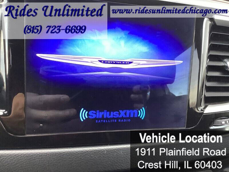 2017 Chrysler Pacifica Touring-L