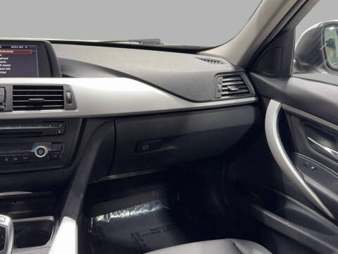 2013 BMW 3 Series 328i