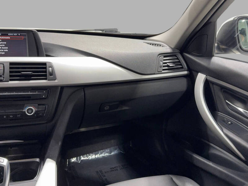 2013 BMW 3 Series 328i