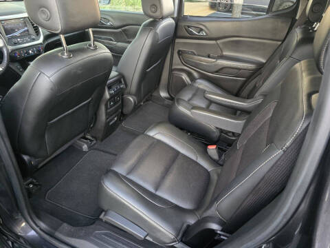 2017 GMC Acadia SLT-1