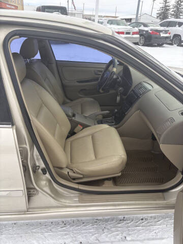 2003 Nissan Maxima SE